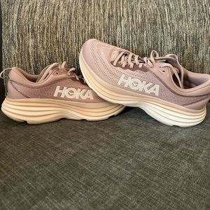 WOMENS HOKA Bondi 8